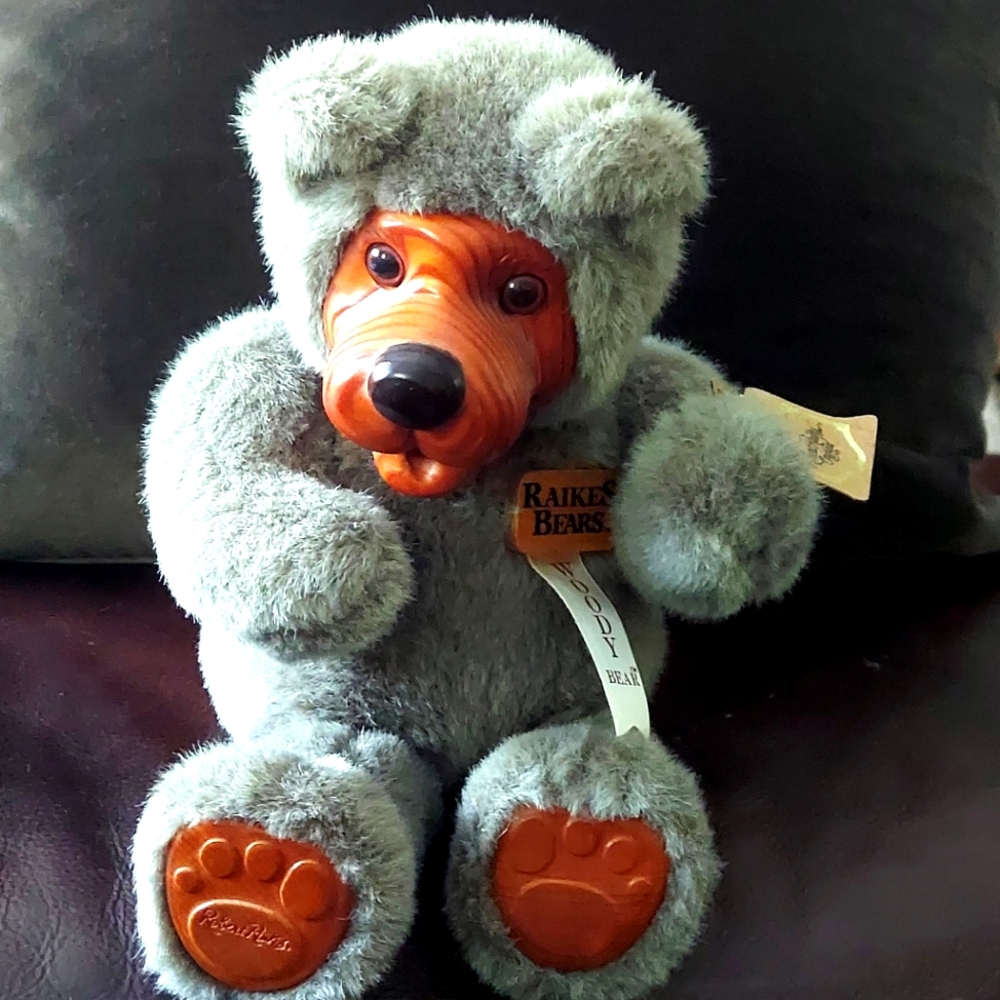 Robert Raikes "Woody Bear"